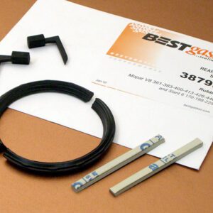 A kit with a cable and a piece of paper.